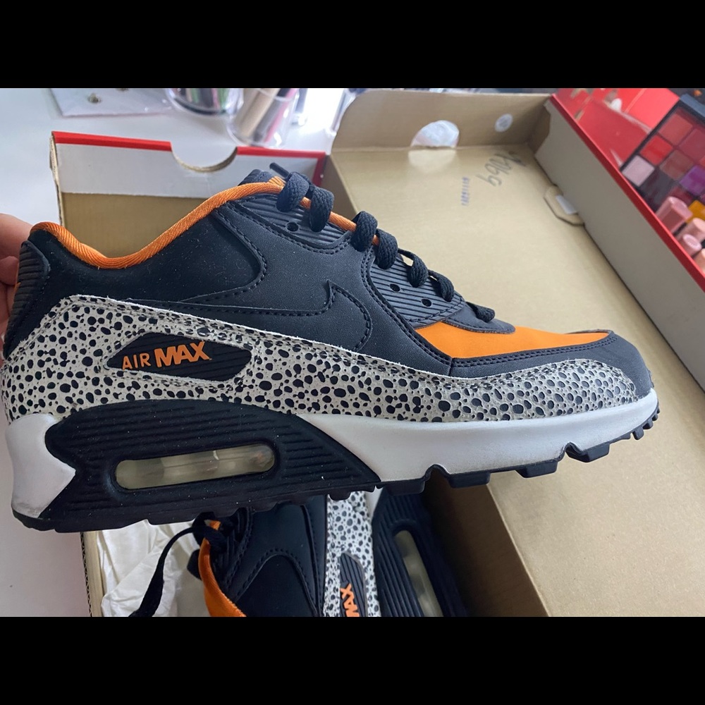 Nike Air Max 90 Safari size 6.5 youth